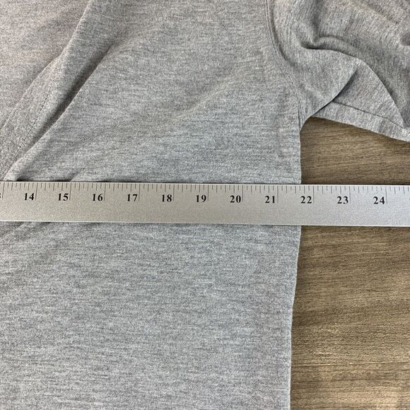 Color Cues Womens Cardigan Sweater Size Medium Gray Pockets Button Lightweight - Picture 4 of 9